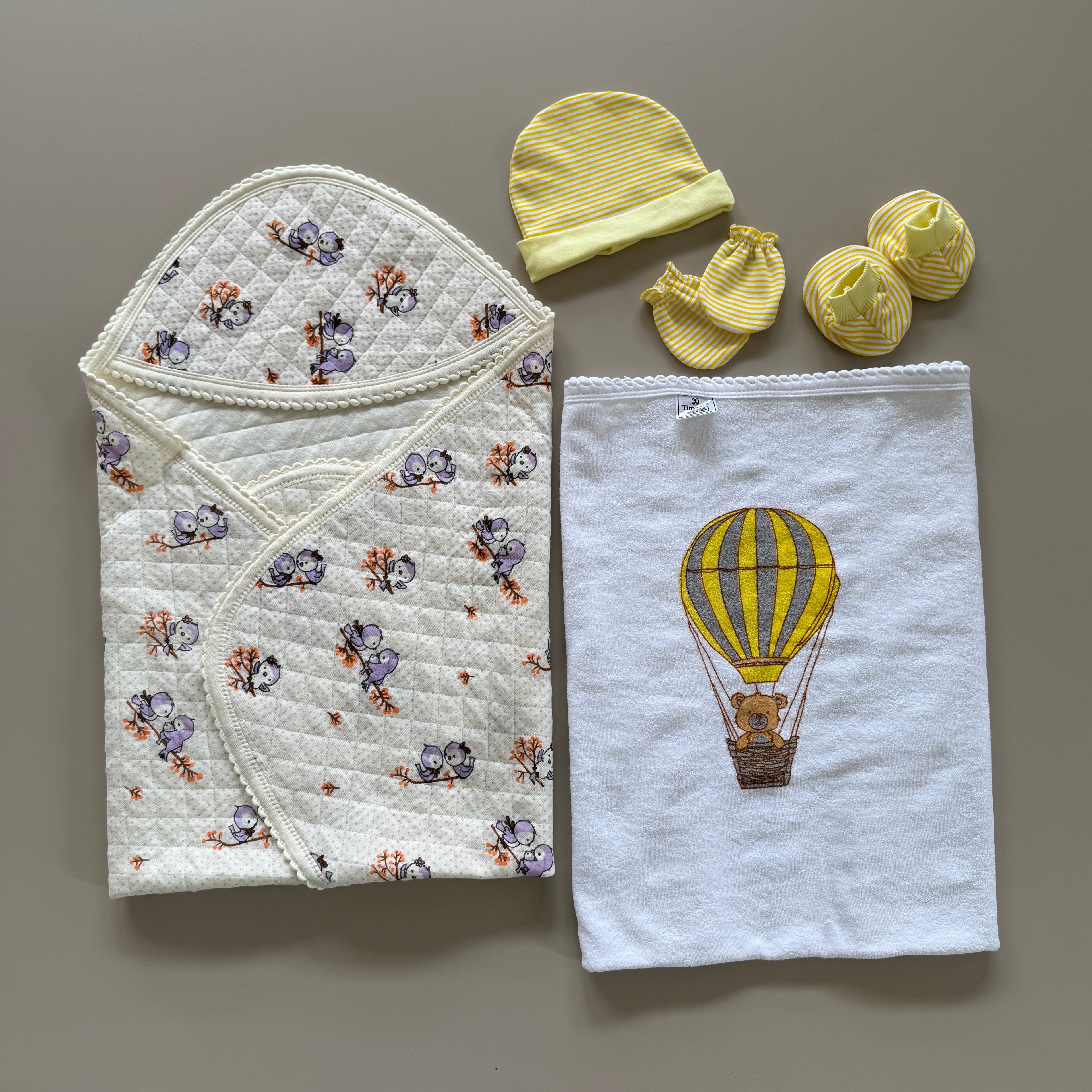 Tinycare Baby Essentials Gift Combo – Softness & Care for Little Ones